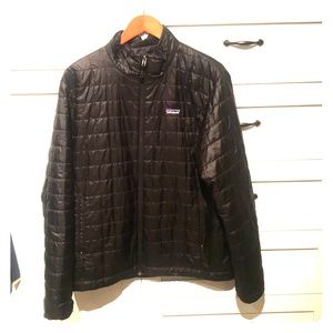 Men’s LARGE Patagonia Zip-Up Down Jacket